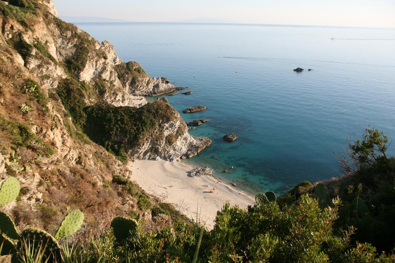 A Turri Hotel Capo Vaticano Exterior photo